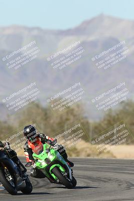 media/Dec-04-2025-Racers Edge (Thu) [[5ebc9f124d]]/3-B Group/1-Session 1 (Turn 7)/